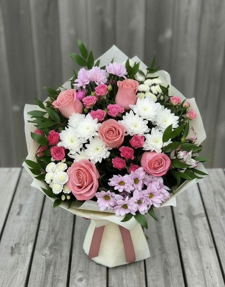 Букет цветов из: Альстромерии, Гвоздики, Розы и Хризантемы в Верхнеднепровском