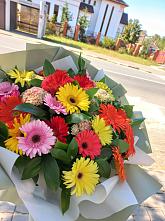 Букет цветов из:  Герберы #REPLACE_PRED# Верхнеднепровском