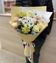 Букет цветов из:  Альстромерии, Розы и Хризантемы в Верхнеднепровском