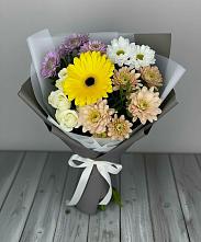 Букет цветов из:  Розы, Герберы и Хризантемы в Верхнеднепровском