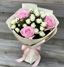 Букет цветов из:  Розы в Верхнеднепровском
