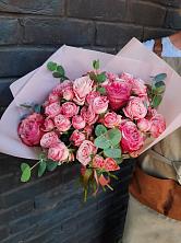Букет цветов из:  Розы в Верхнеднепровском