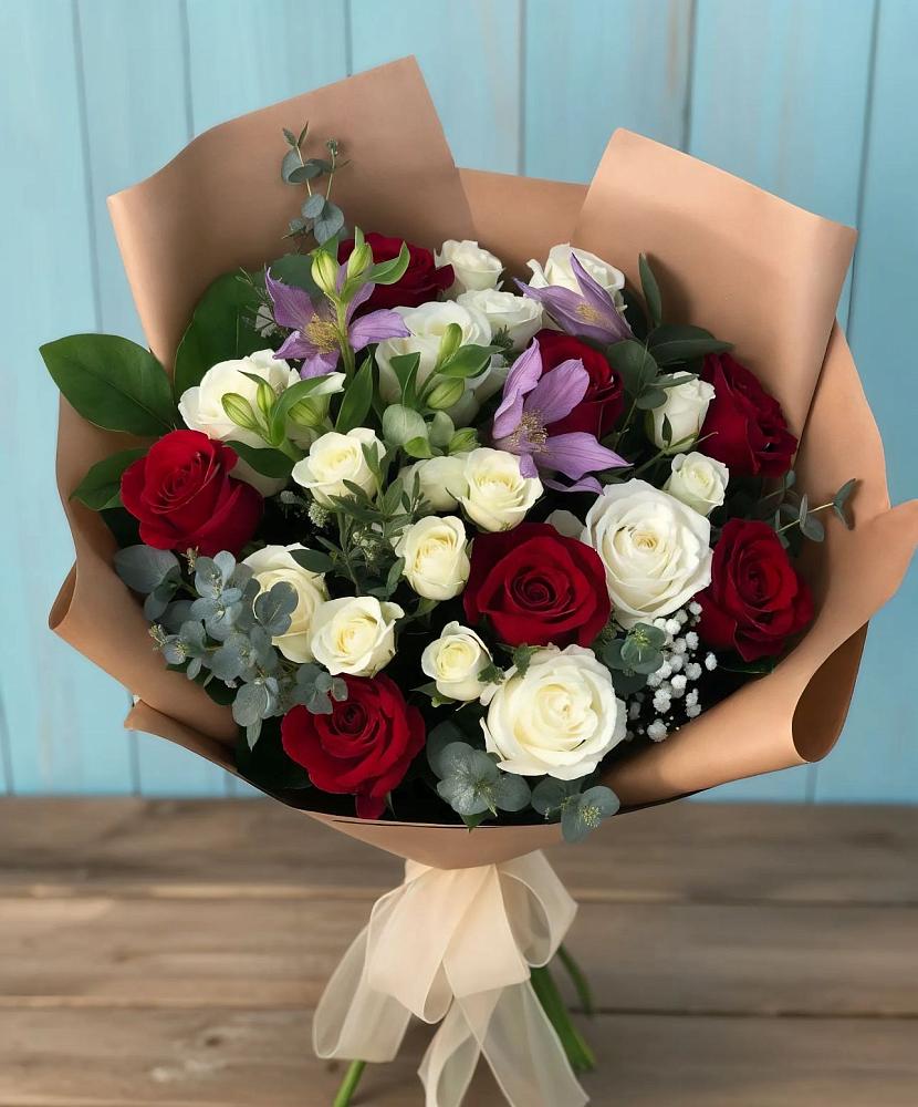 Букет цветов из: Розы и Альстромерии в Верхнеднепровском